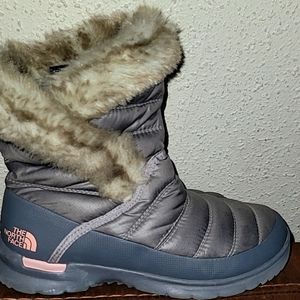 The North face boots